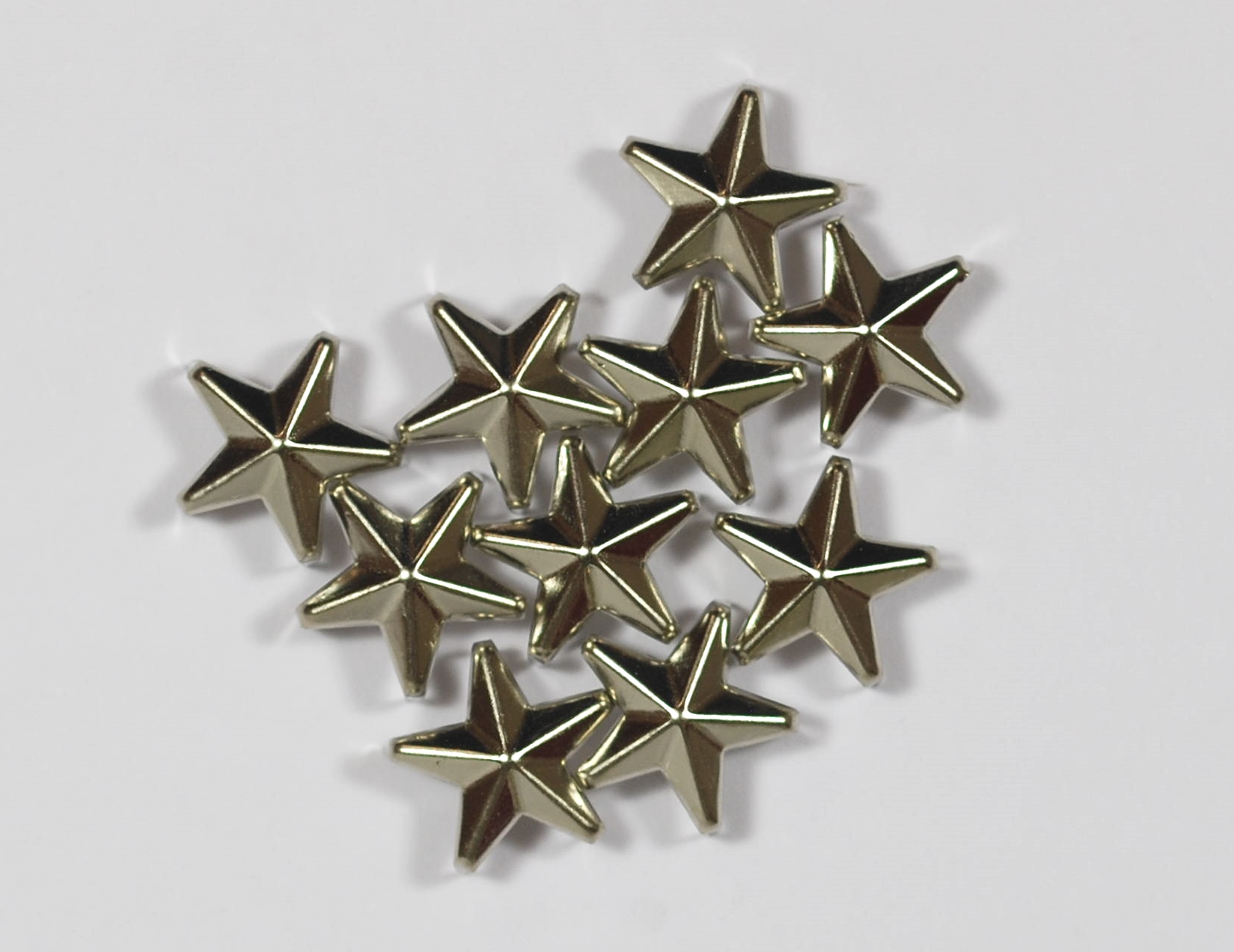 Silver 15mm Star Rivets - CelloExpress
