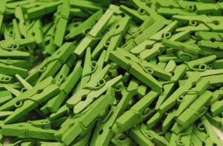 35mm Green Mini Wooden Pegs